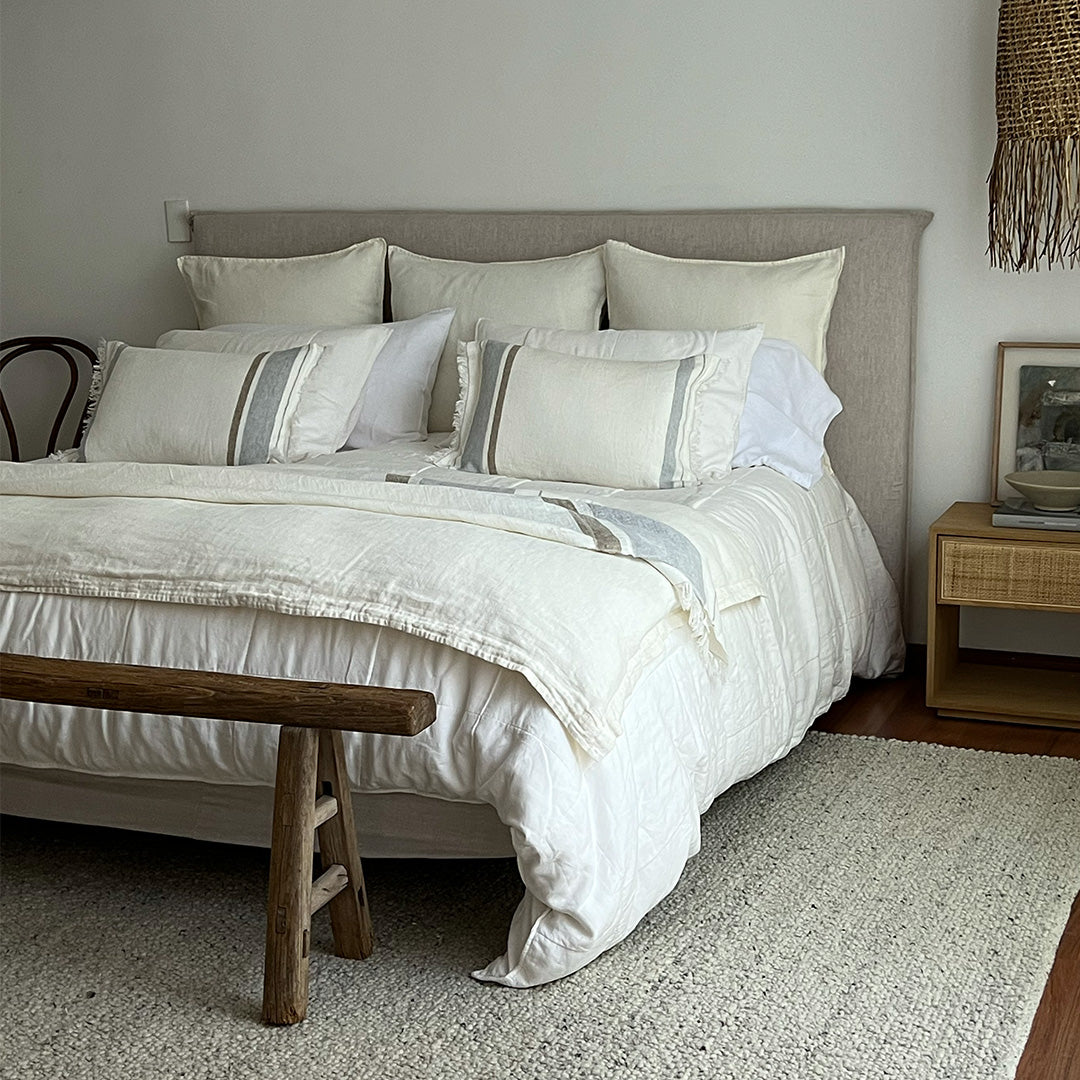 ELOISE LINEN CUSHION 26" x 26"
