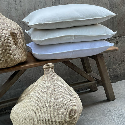 CHANTAL LINEN CUSHION 16" x 24"