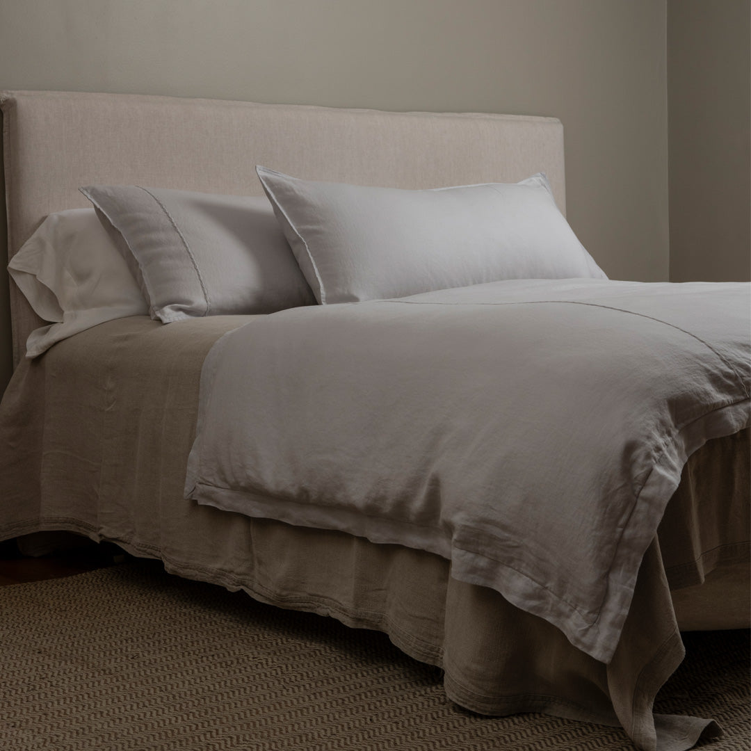 STITCH LINEN CUSHION 20" x 42"
